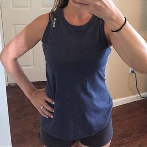 Reebok workout tank medium